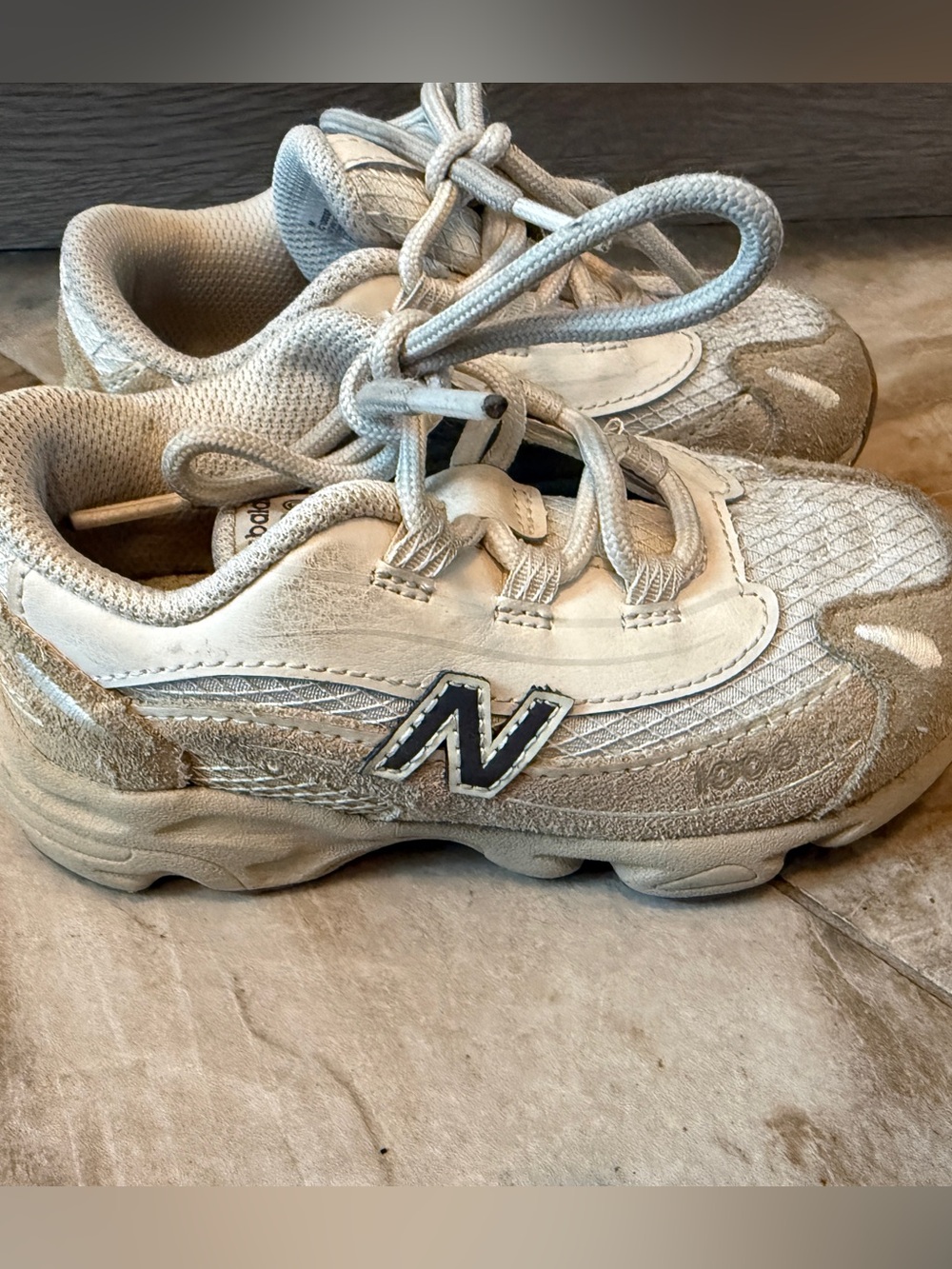 New Balance 1000 Kids Beige and Light Gray Trail Sneakers